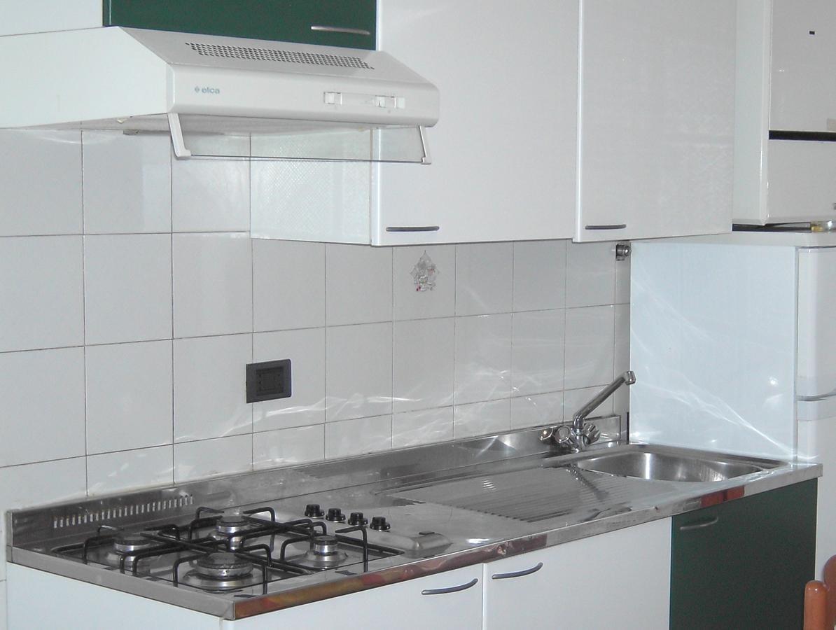 Residence Monaco Appartamenti Римини Экстерьер фото